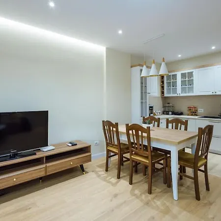 Grandpa's Apartment Shkoder